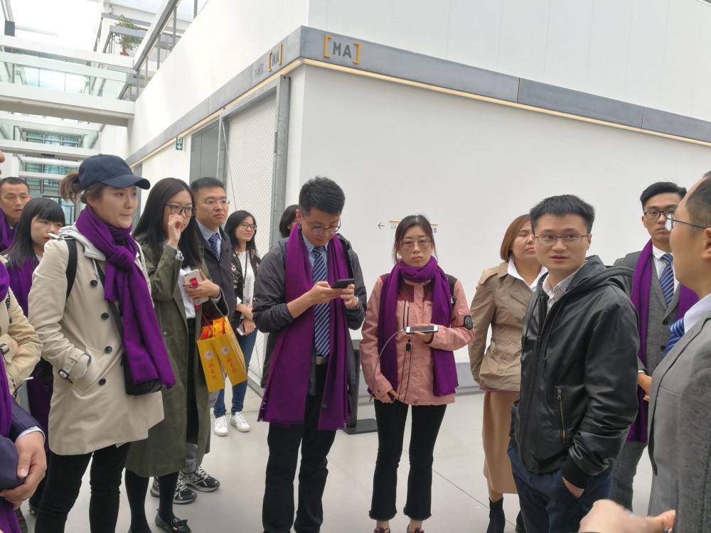 【參觀訪問】中顯恒業(yè)霍剛董事長參加清華大學(xué)法國、意大利移動(dòng)課堂